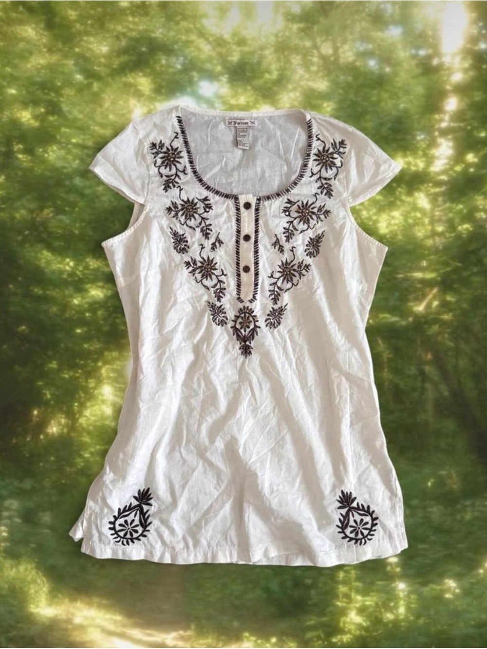 Vintage Y2K Forever Boho Cottage Cotton Top Embroidered Beaded Floral Feminine